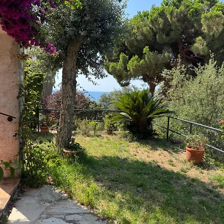 Escorpion Hébergement de vacances *